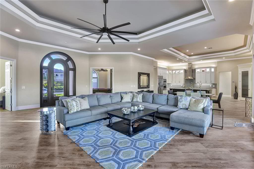 1550 Caxambas Ct, Marco Island, FL 34145-5