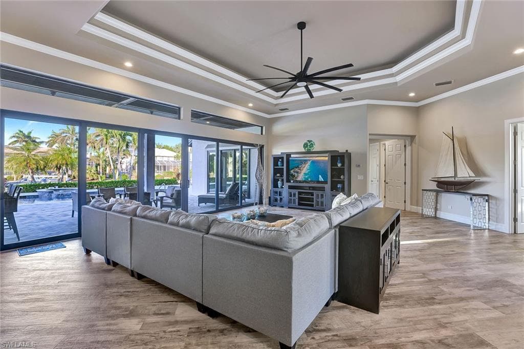 1550 Caxambas Ct, Marco Island, FL 34145-7