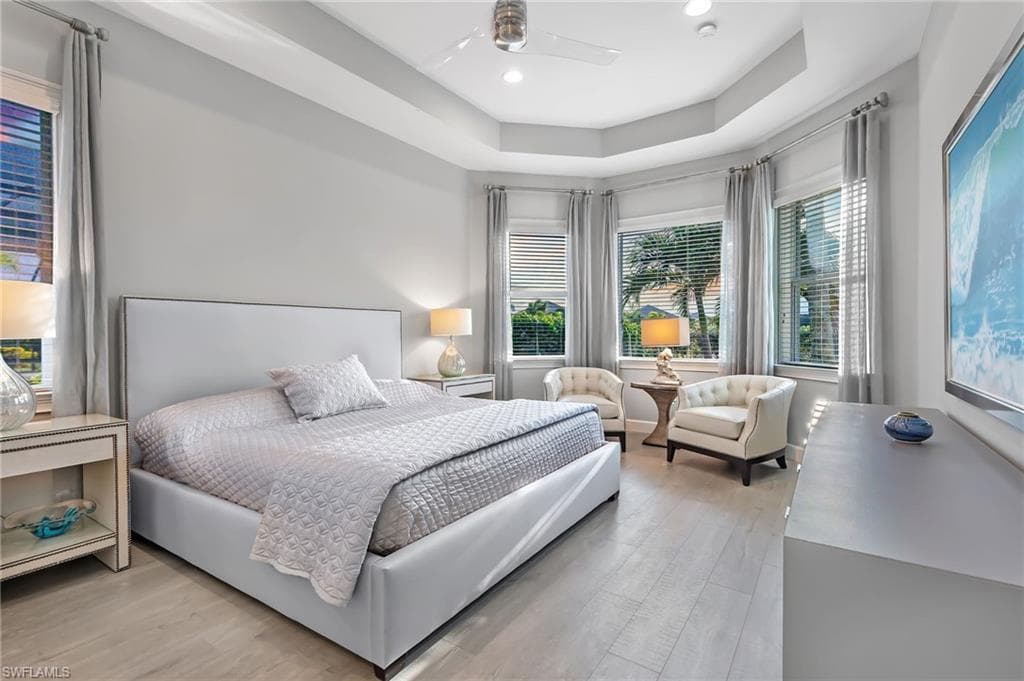 6423 Pembroke Way, Naples, FL 34113-25