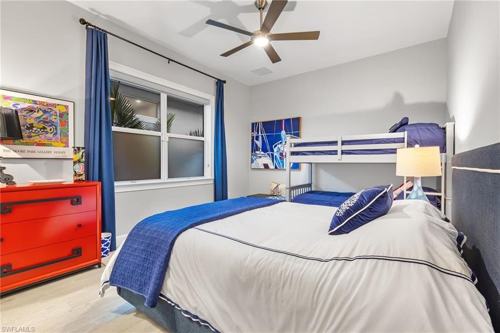 6423 Pembroke Way, Naples, FL 34113-29
