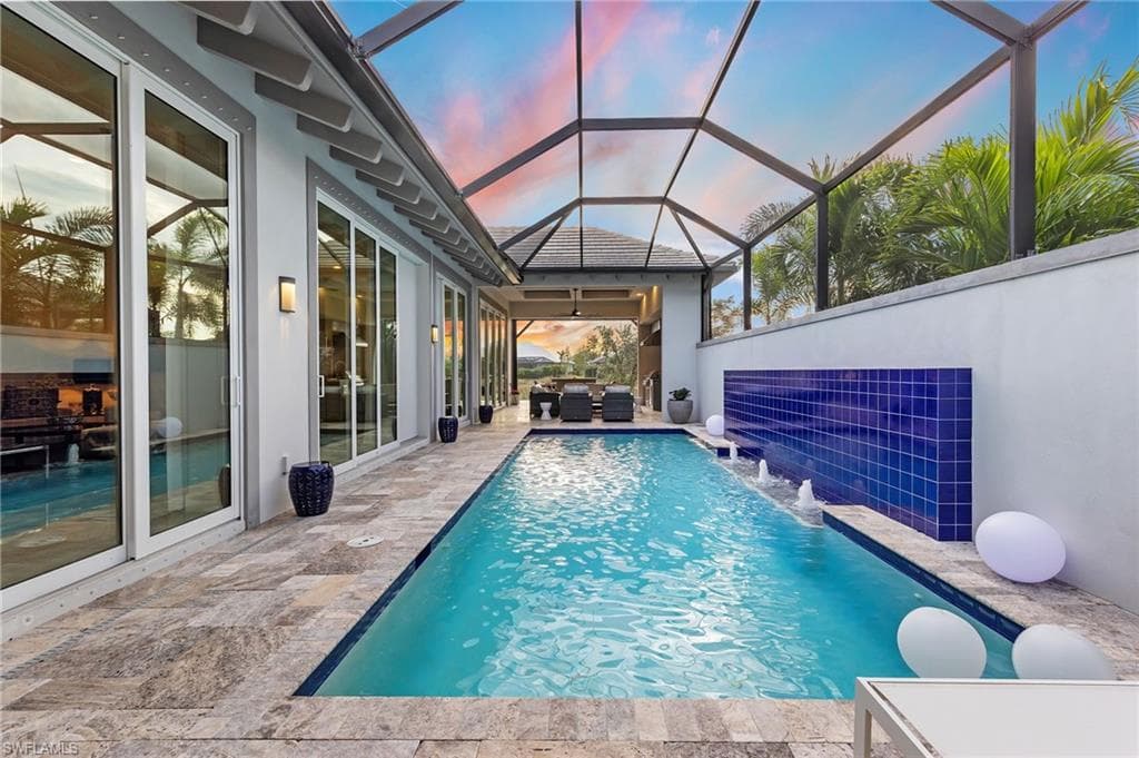 6423 Pembroke Way, Naples, FL 34113-37