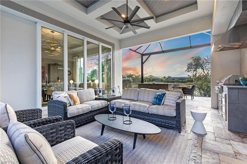 6423 Pembroke Way, Naples, FL 34113-39