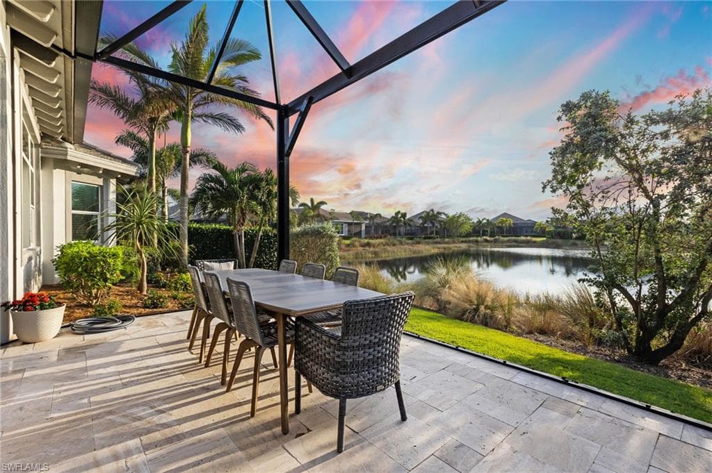 6423 Pembroke Way, Naples, FL 34113-42