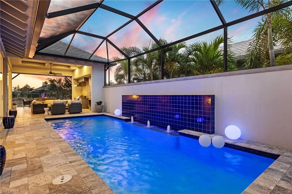 6423 Pembroke Way, Naples, FL 34113-43