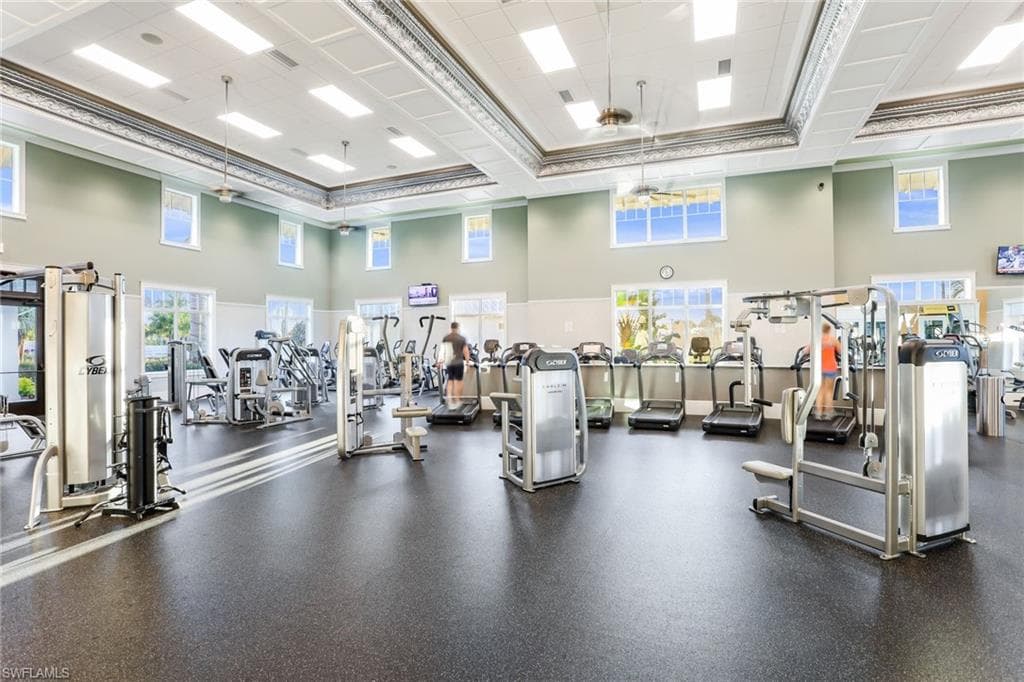 6423 Pembroke Way, Naples, FL 34113-46