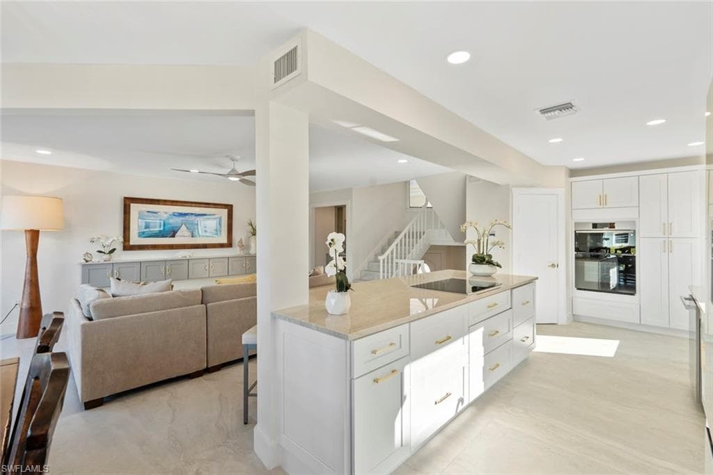 1311 Chesapeake Ave 4a, Naples, FL 34102-8