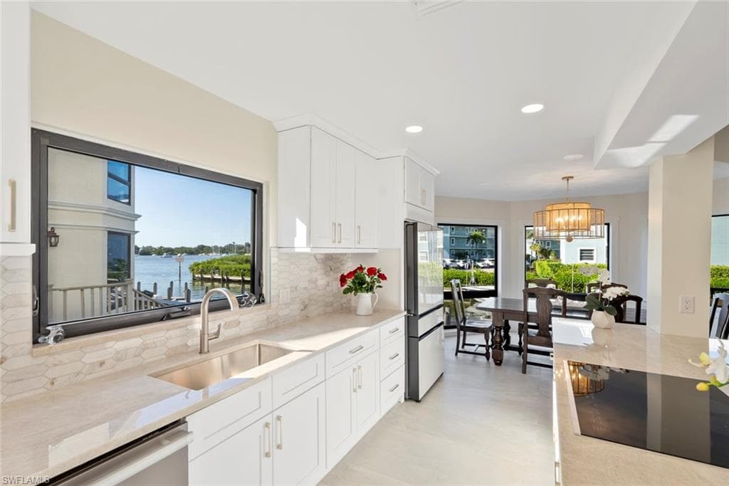 1311 Chesapeake Ave 4a, Naples, FL 34102-9