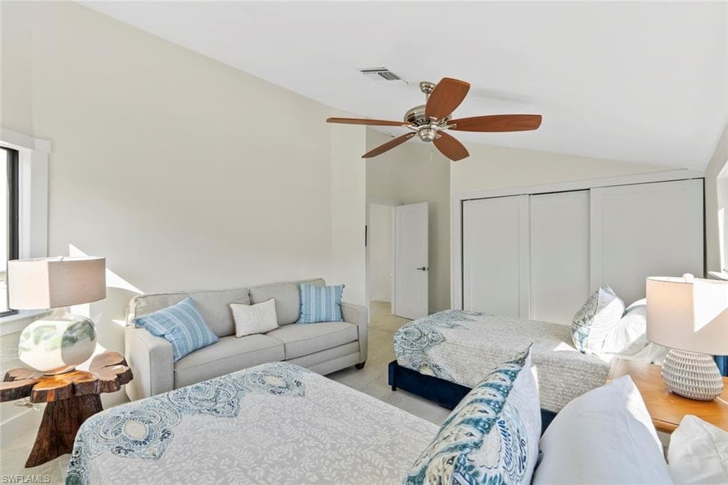 1311 Chesapeake Ave 4a, Naples, FL 34102-21