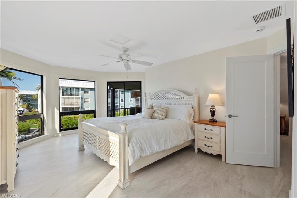 1311 Chesapeake Ave 4a, Naples, FL 34102-25