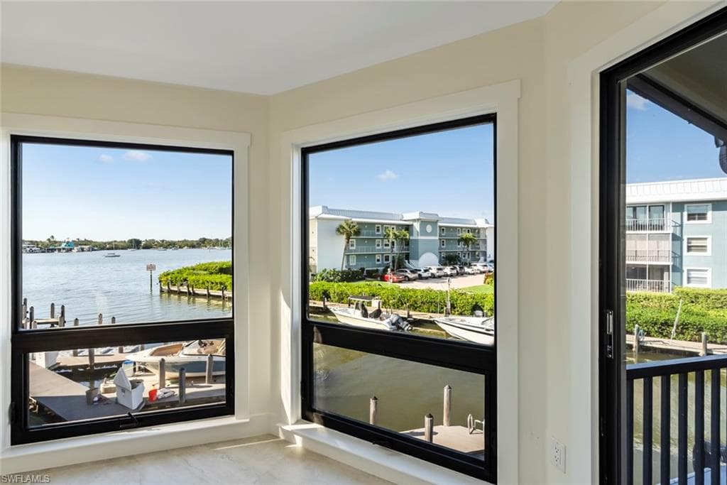 1311 Chesapeake Ave 4a, Naples, FL 34102-29