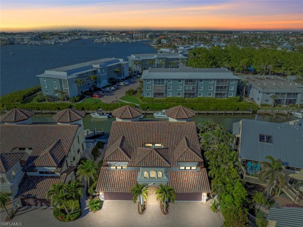 1311 Chesapeake Ave 4a, Naples, FL 34102-43