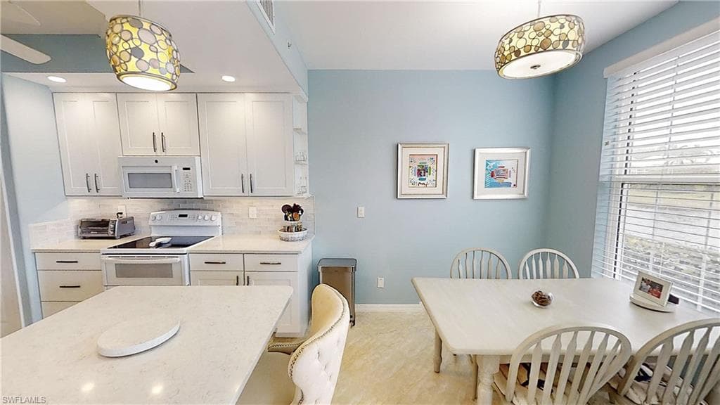 2135 Arielle Dr 2407, Naples, FL 34109-8