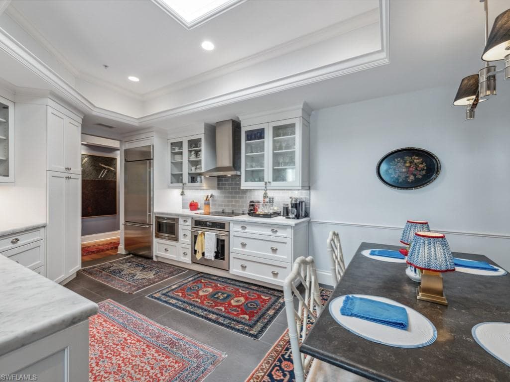 625 5th Ave S Ph-302, Naples, FL 34102-9