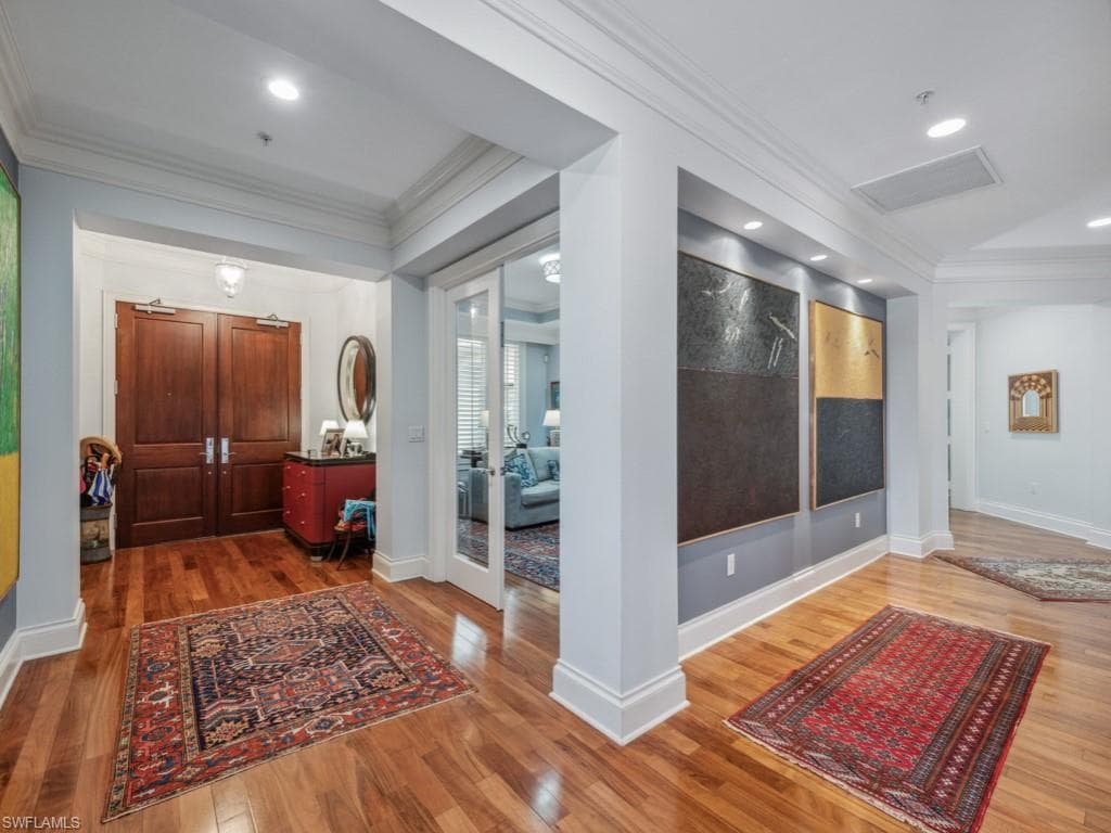 625 5th Ave S Ph-302, Naples, FL 34102-12