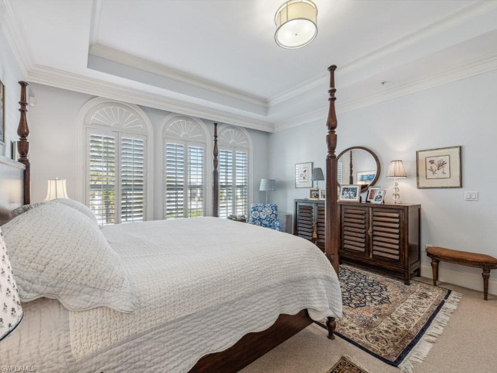 625 5th Ave S Ph-302, Naples, FL 34102-15