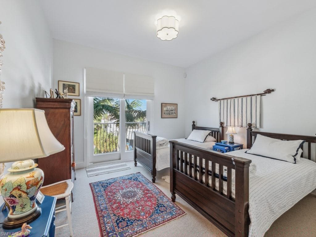 625 5th Ave S Ph-302, Naples, FL 34102-19