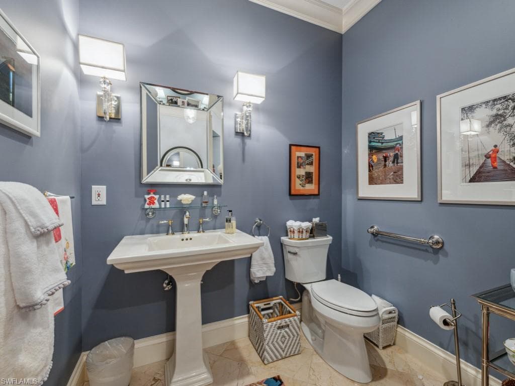 625 5th Ave S Ph-302, Naples, FL 34102-21