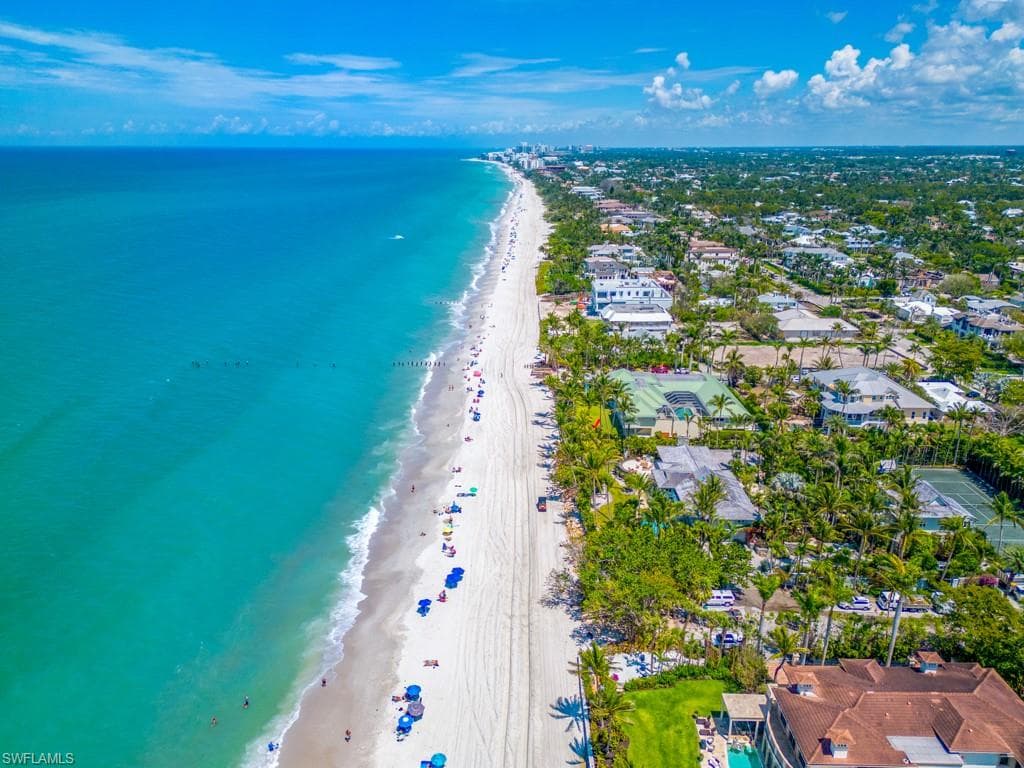 625 5th Ave S Ph-302, Naples, FL 34102-31