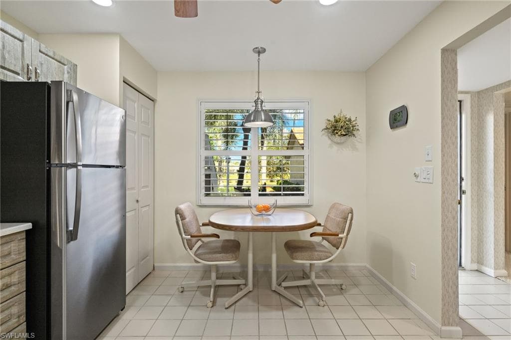 6700 Dennis Cir A103, Naples, FL 34104-12