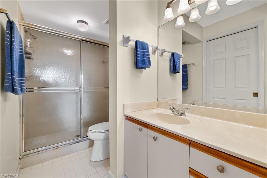 6700 Dennis Cir A103, Naples, FL 34104-16