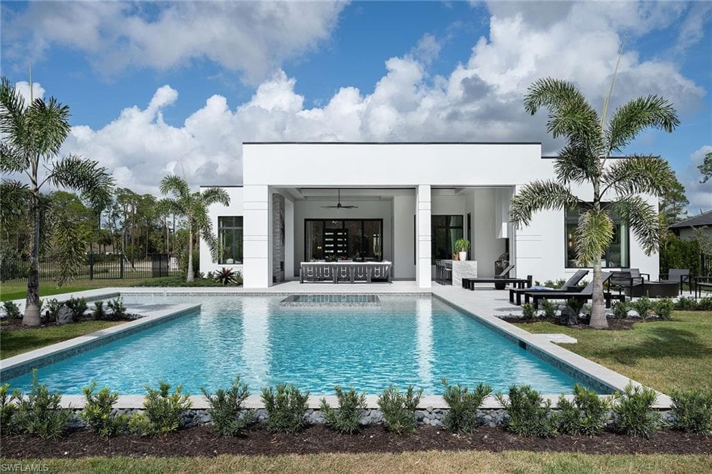 3054 Ravenna Ave, Naples, FL 34120-19