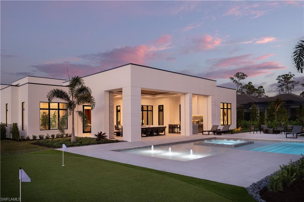 3054 Ravenna Ave, Naples, FL 34120-23