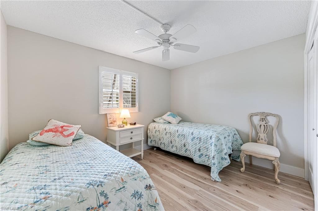1021 3rd St S 110, Naples, FL 34102-21
