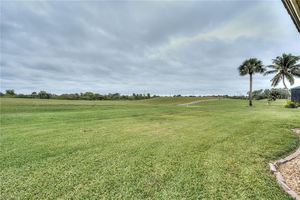 1970 Par Dr, Naples, FL 34120-24