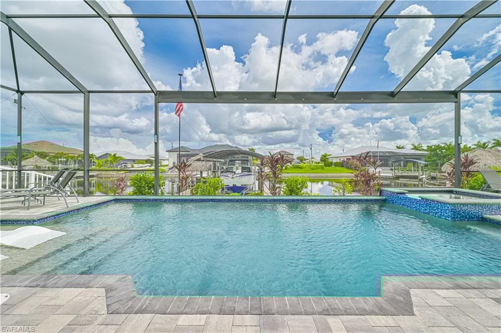 3613 Embers Pkwy W, Cape Coral, FL 33993-1
