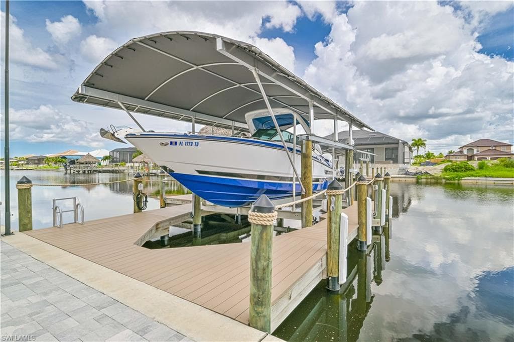 3613 Embers Pkwy W, Cape Coral, FL 33993-45