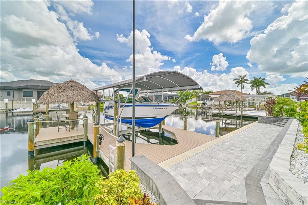 3613 Embers Pkwy W, Cape Coral, FL 33993-4