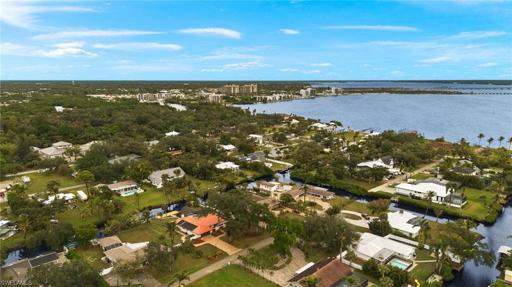 60 Lagoon Dr, North Fort Myers, FL 33903-14