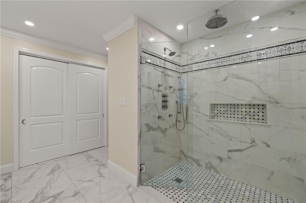 60 Lagoon Dr, North Fort Myers, FL 33903-23