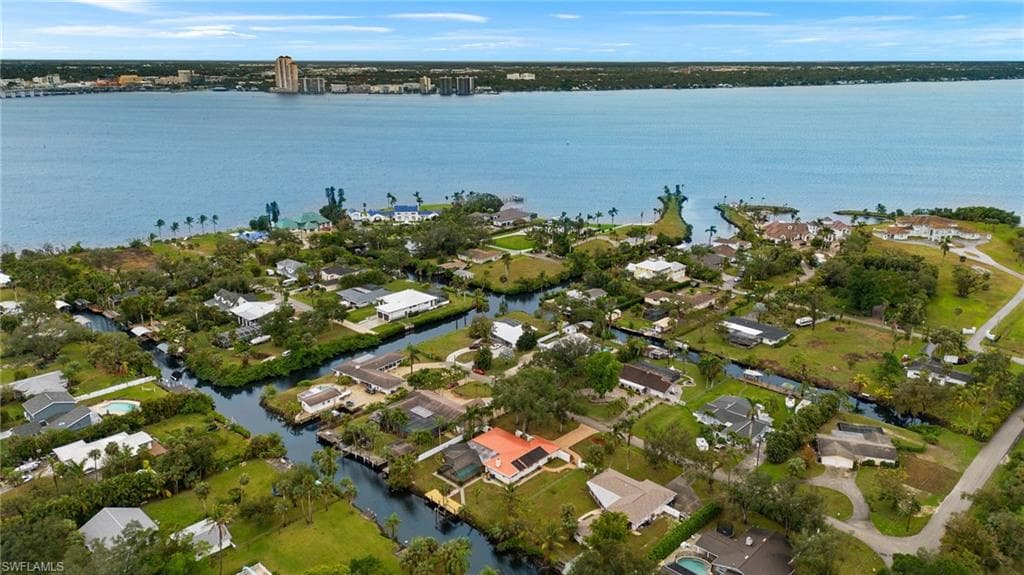 60 Lagoon Dr, North Fort Myers, FL 33903-29