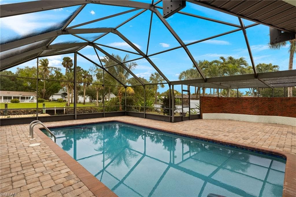 60 Lagoon Dr, North Fort Myers, FL 33903-7