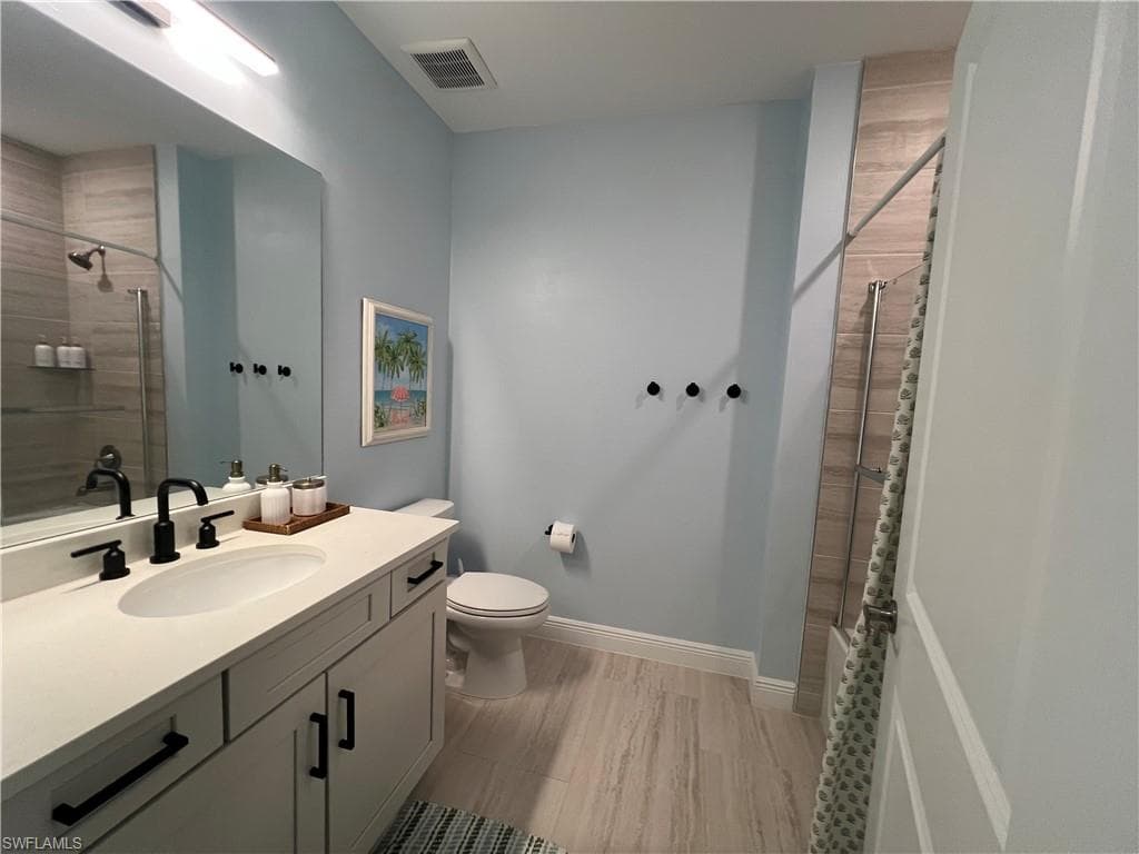 16356 Viansa Way 101, Naples, FL 34110-12