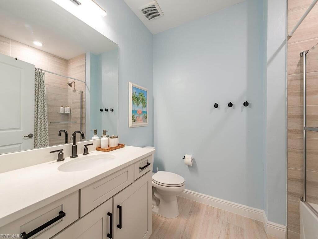 16356 Viansa Way 101, Naples, FL 34110-13