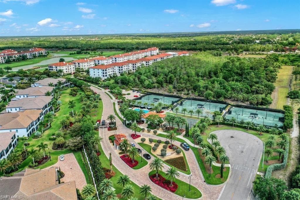 16356 Viansa Way 101, Naples, FL 34110-19