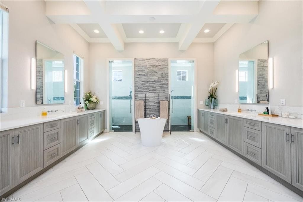 17262 Hidden Estates Cir, Fort Myers, FL 33908-16