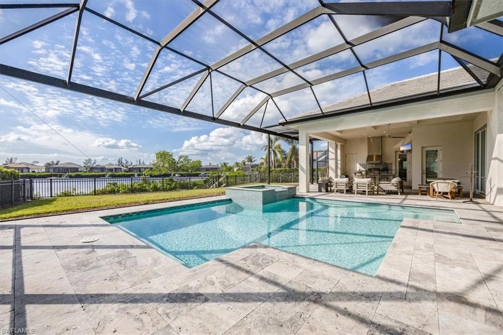 17262 Hidden Estates Cir, Fort Myers, FL 33908-27