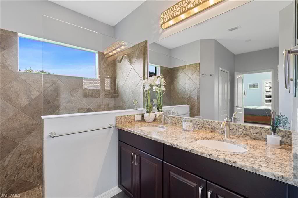 14502 Lanier Ct, Naples, FL 34114-26