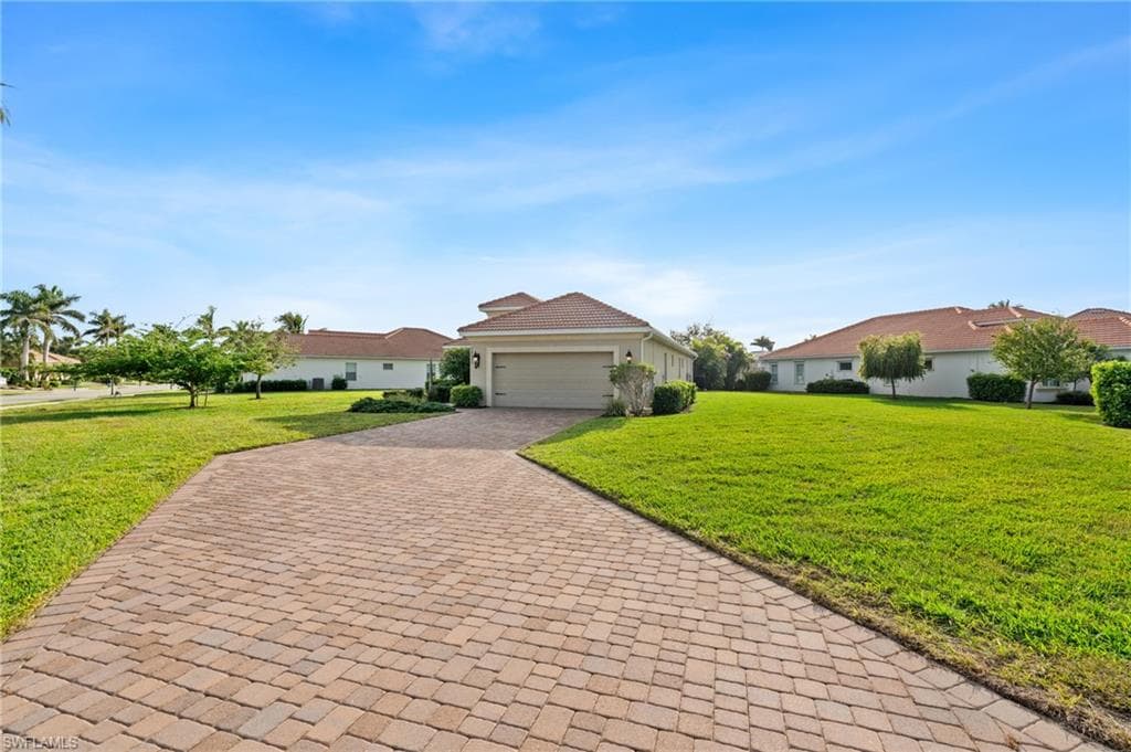 14502 Lanier Ct, Naples, FL 34114-51