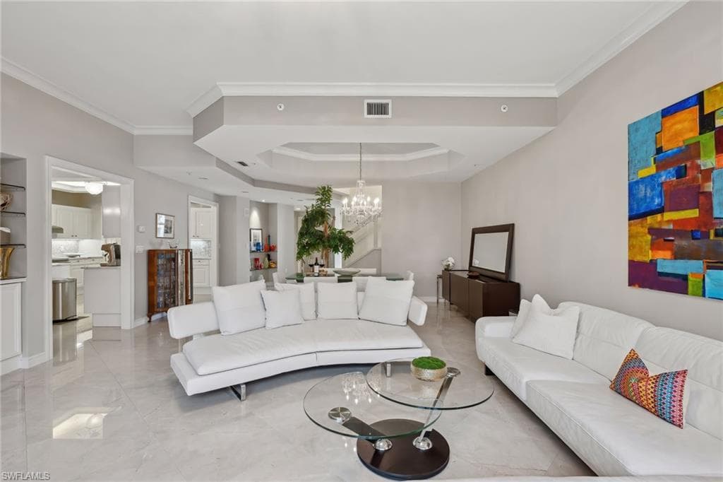 4021 Gulf Shore Blvd N V-16, Naples, FL 34103-17