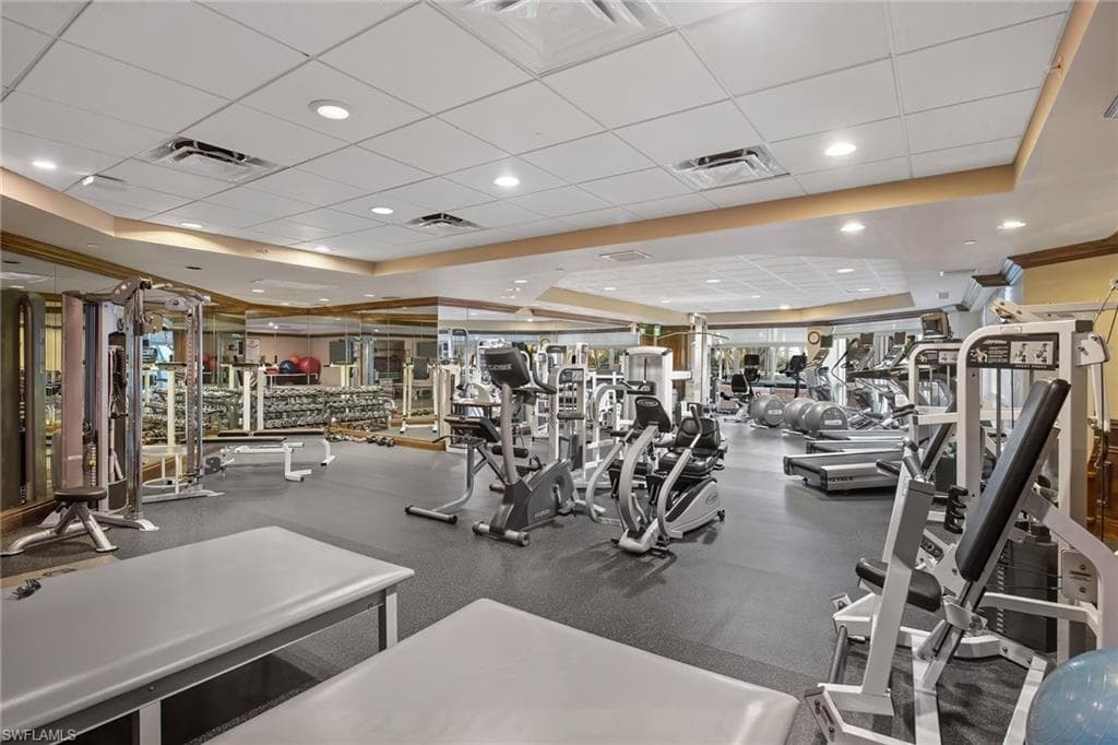4021 Gulf Shore Blvd N V-16, Naples, FL 34103-49