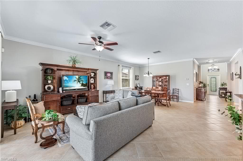 14641 Fern Lake Ct, Naples, FL 34114-10