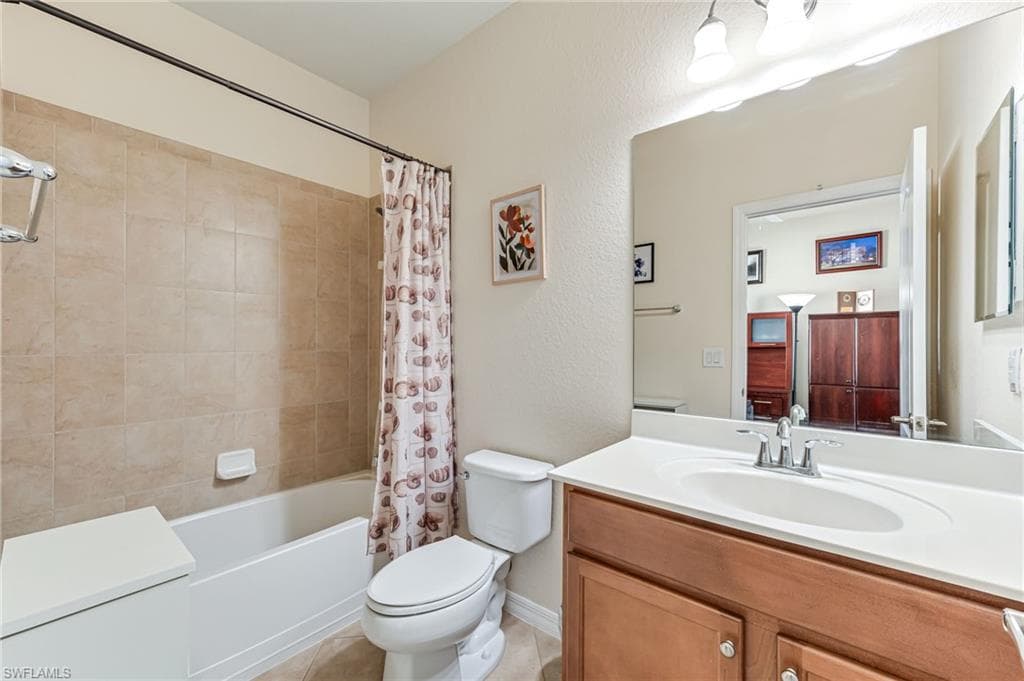 14641 Fern Lake Ct, Naples, FL 34114-25