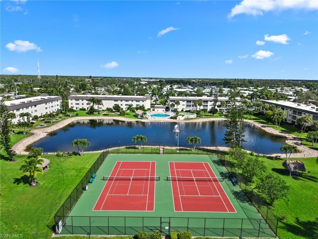 1018 Manatee Rd E302, Naples, FL 34114-23
