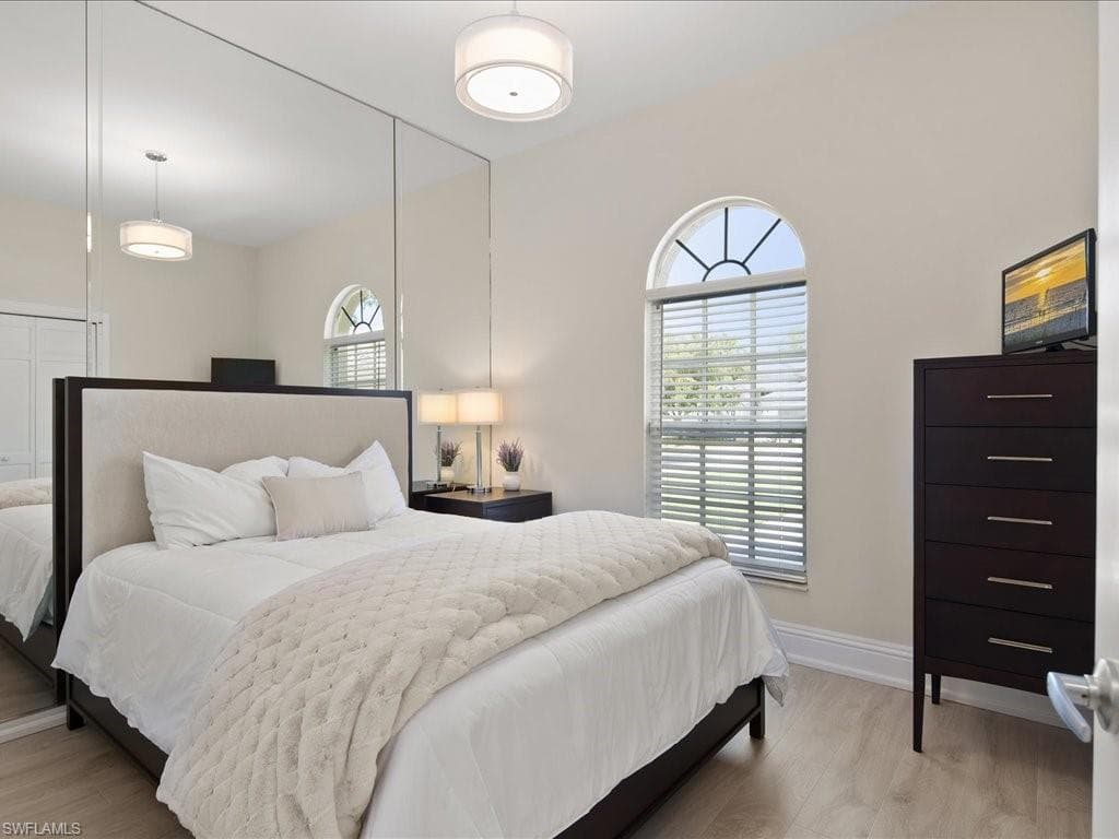 6354 Old Mahogany Ct, Naples, FL 34109-24