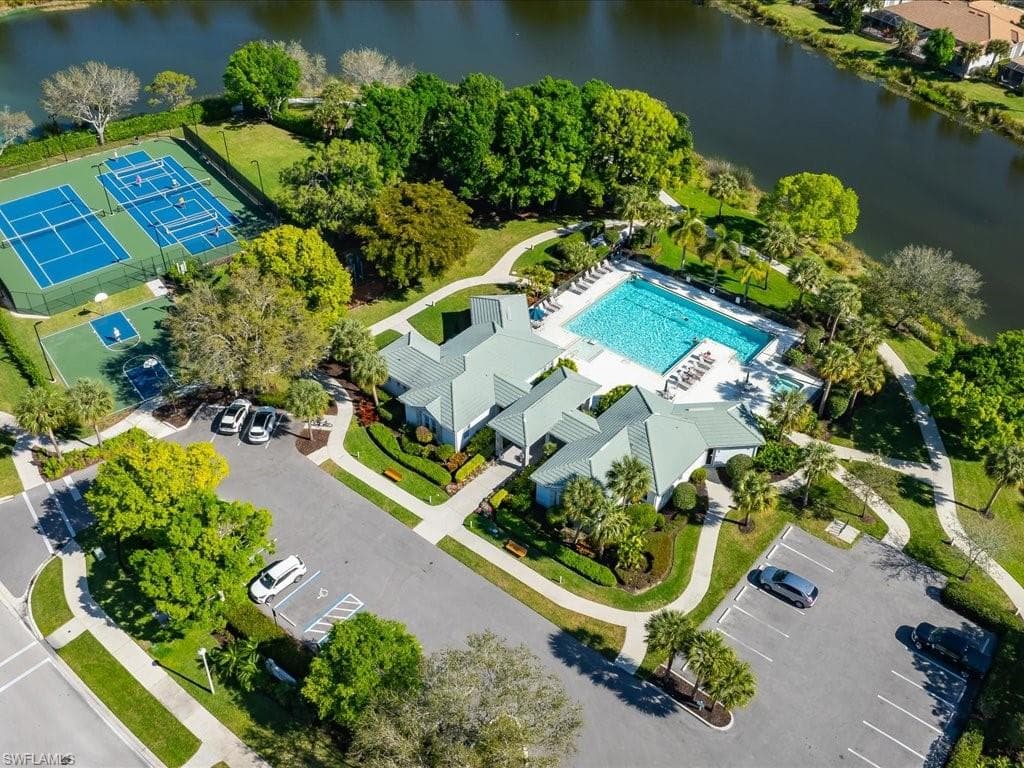 6354 Old Mahogany Ct, Naples, FL 34109-30