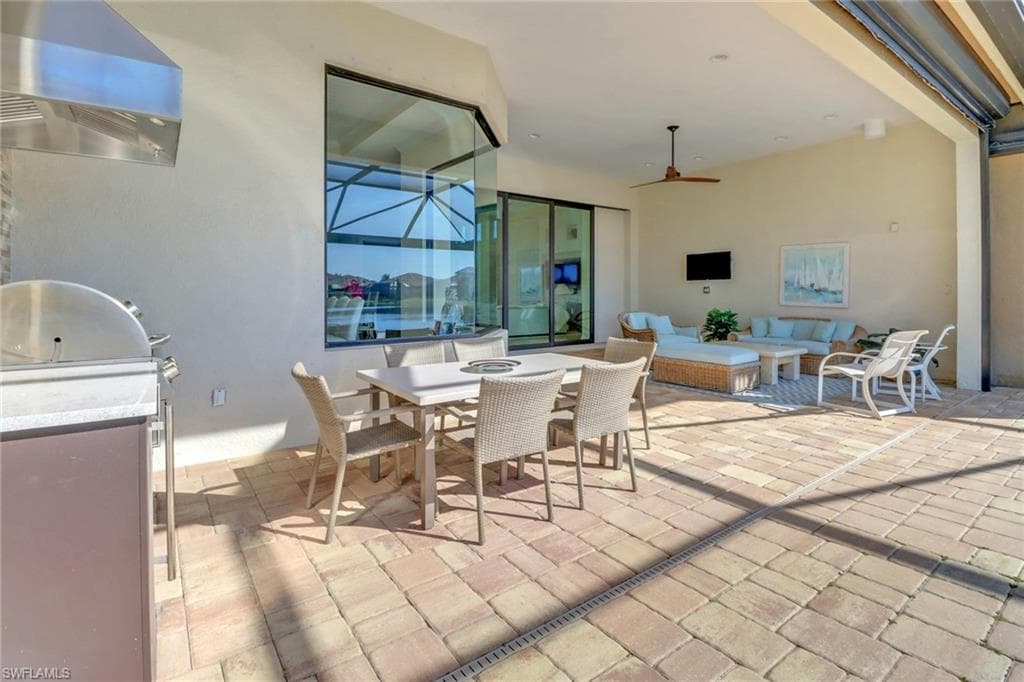 12749 Dundee Ln, Naples, FL 34120-34